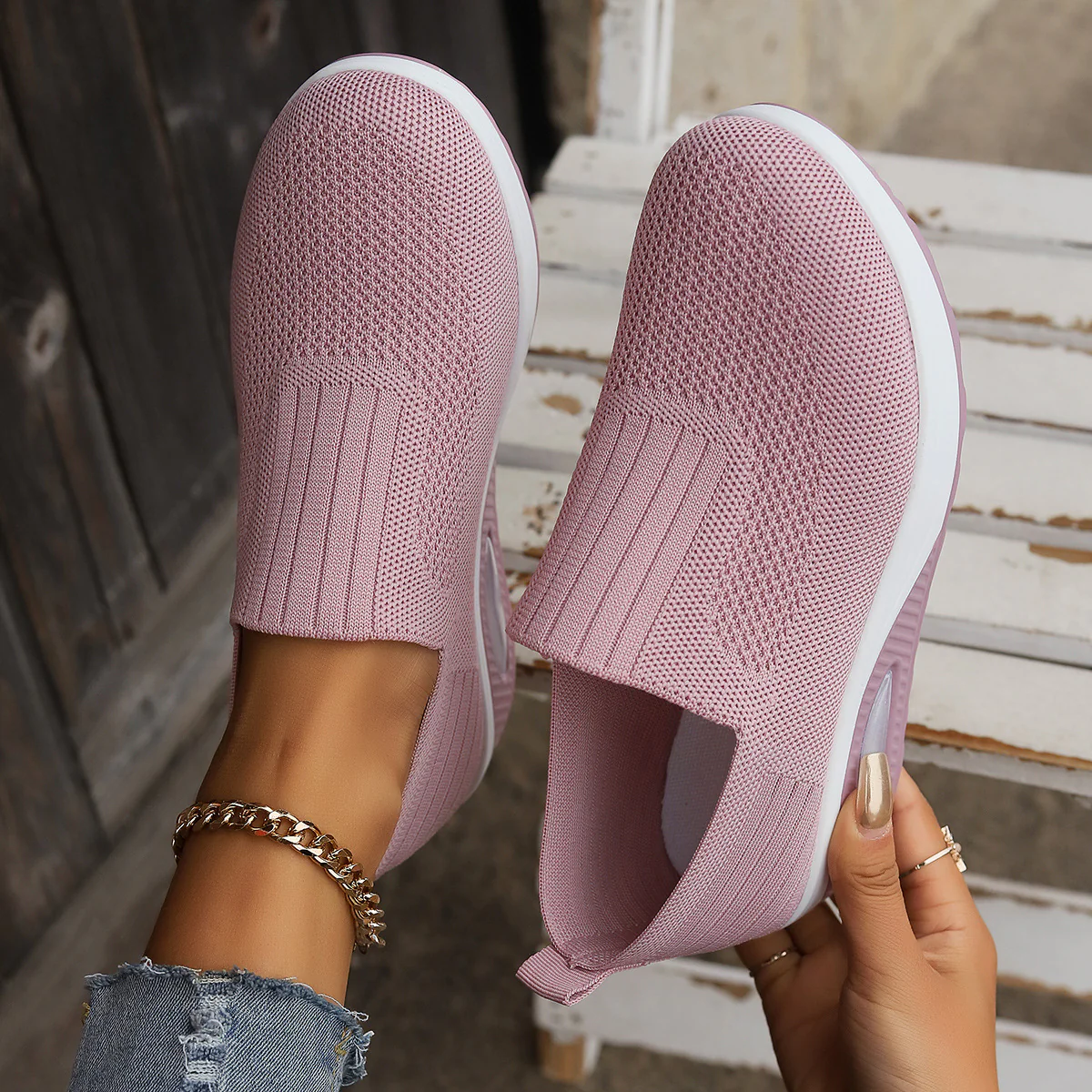 Women's Plus Size Low-Top Knit Wedge Sneakers - Breathable Round-Toe Height-Increasing Casual Shoes for Spring/Summer