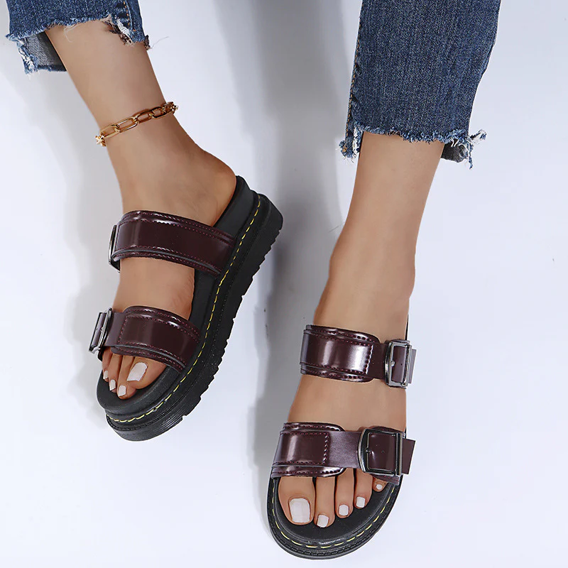 Women's Coastal Gladiator Sandals – Sporty Platform Slide with Contoured Footbed