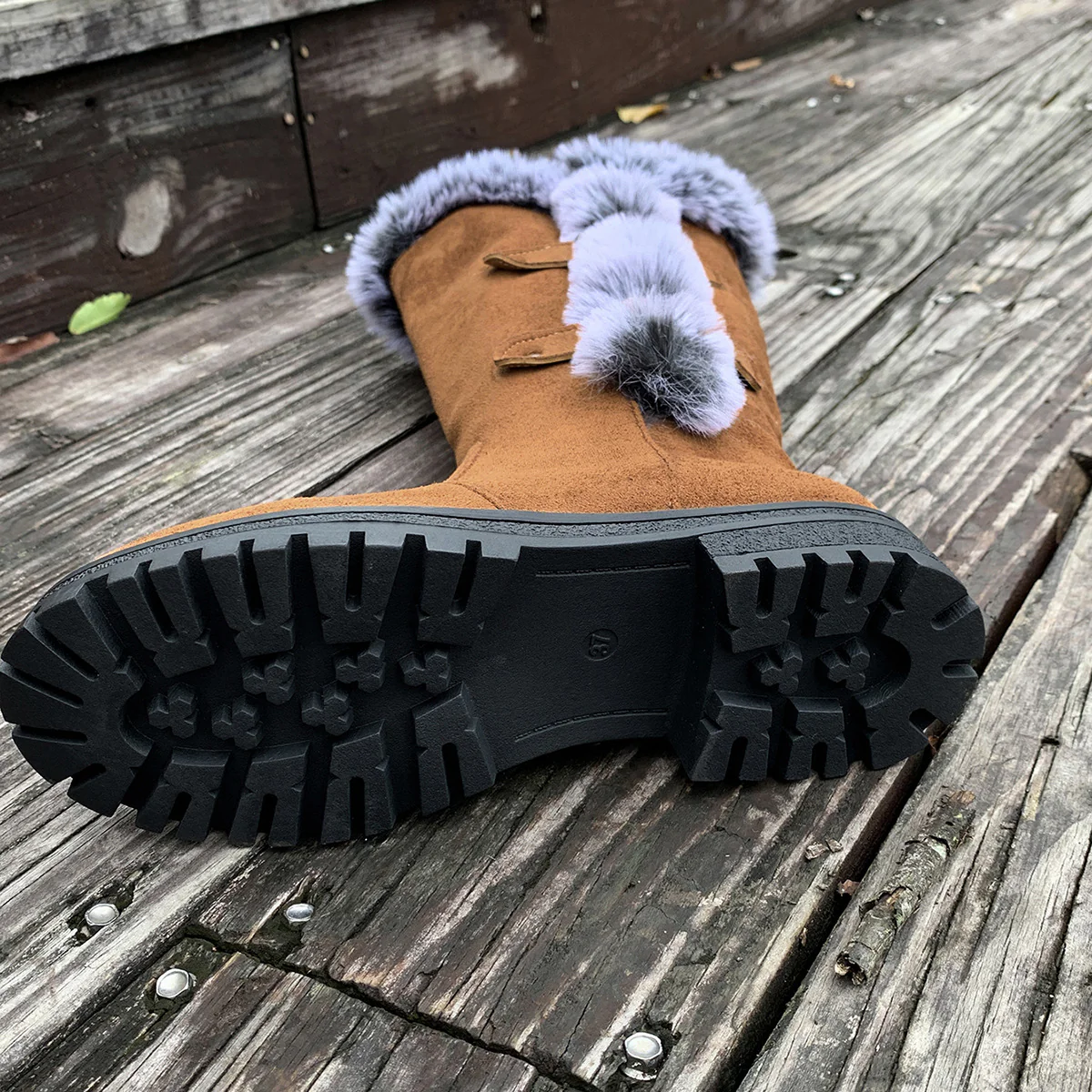 Women's WinterHug Mid-Boots - Plush Lined Suede Snow Boots
