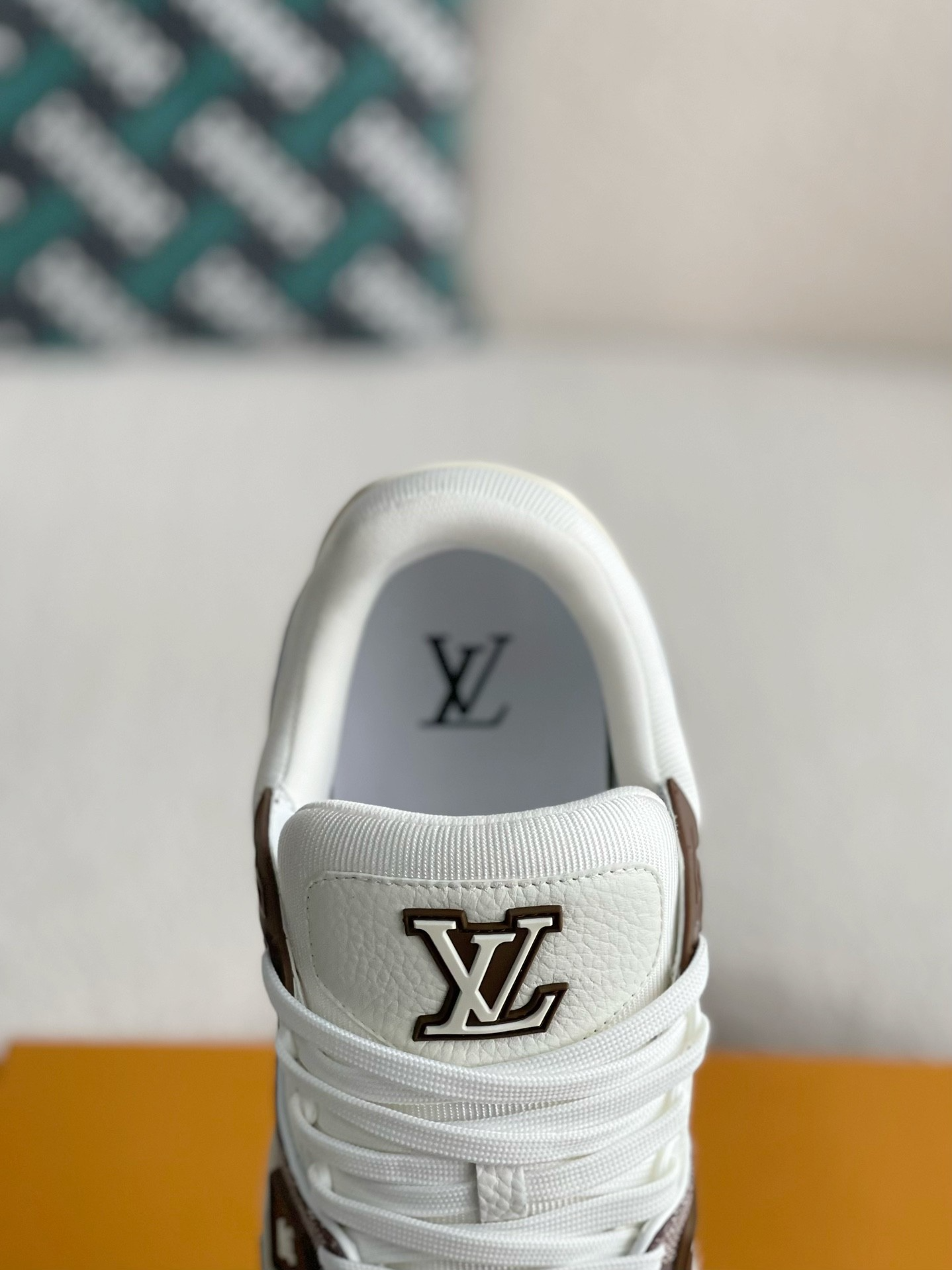 LV Trainer 'White Brown'