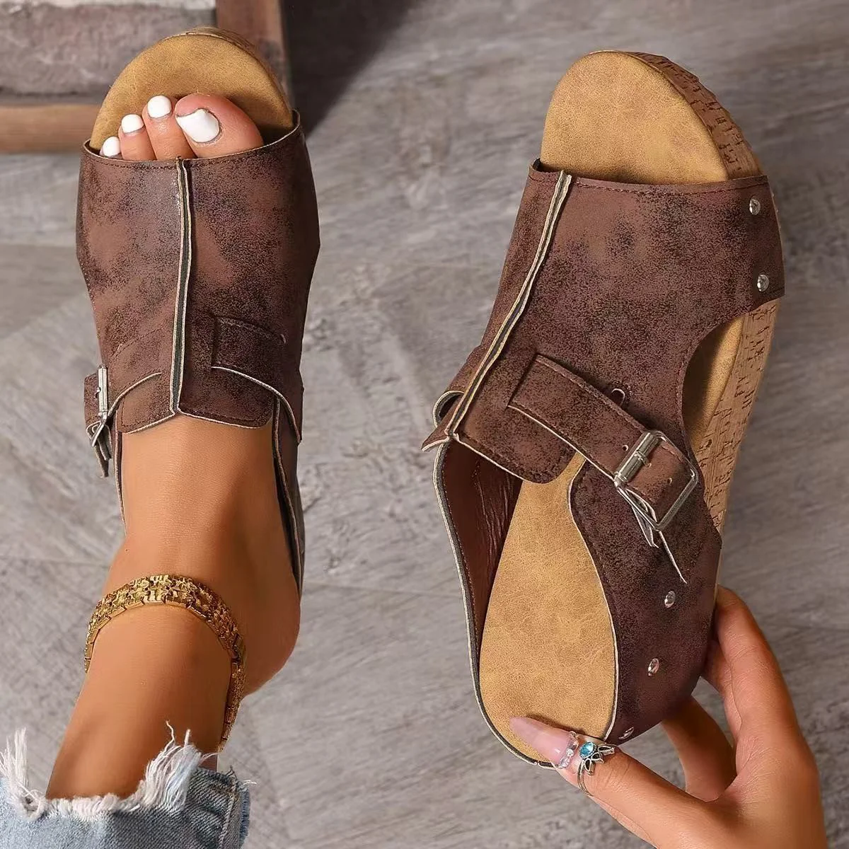 Women’s RetroBay Buckle Peep-Toe Wedge Sandals – Rivet-Detail Platform Beach Shoes