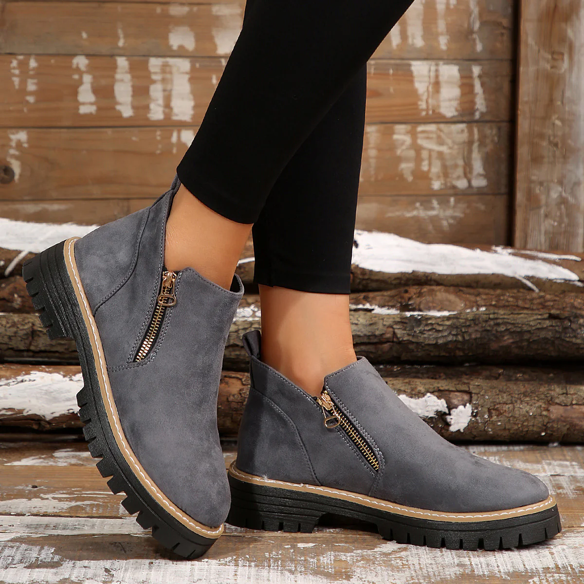 Women's Metro Chelsea Boots - Side-Zip Suede Ankle Boots with Chunky Heel