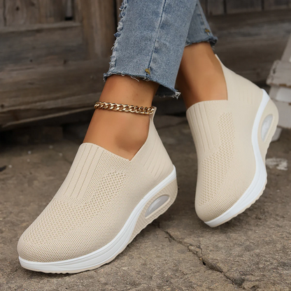 Women's Plus Size Low-Top Knit Wedge Sneakers - Breathable Round-Toe Height-Increasing Casual Shoes for Spring/Summer